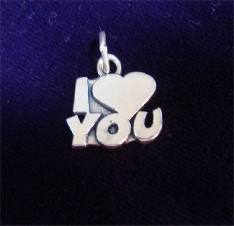 np lo Valentine I Heart LOVE You Charm in STERLING Silver