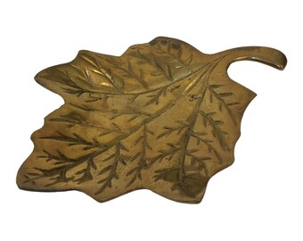 Vintage Brass Leaf Dish - Brass Trinket Dish Catchall - MCM Brass Home Decor