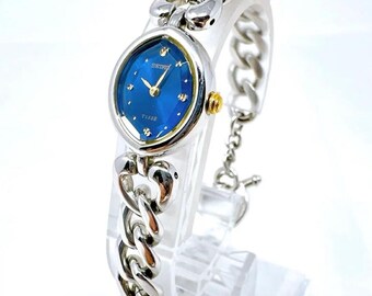 Vintage 1980s Japan Seiko Wristwatch Ocean Blue