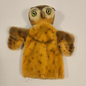 Vintage Steiff Wittie Owl Hand Puppet Mohair Button in Ear Germany 9 Inch 1950s