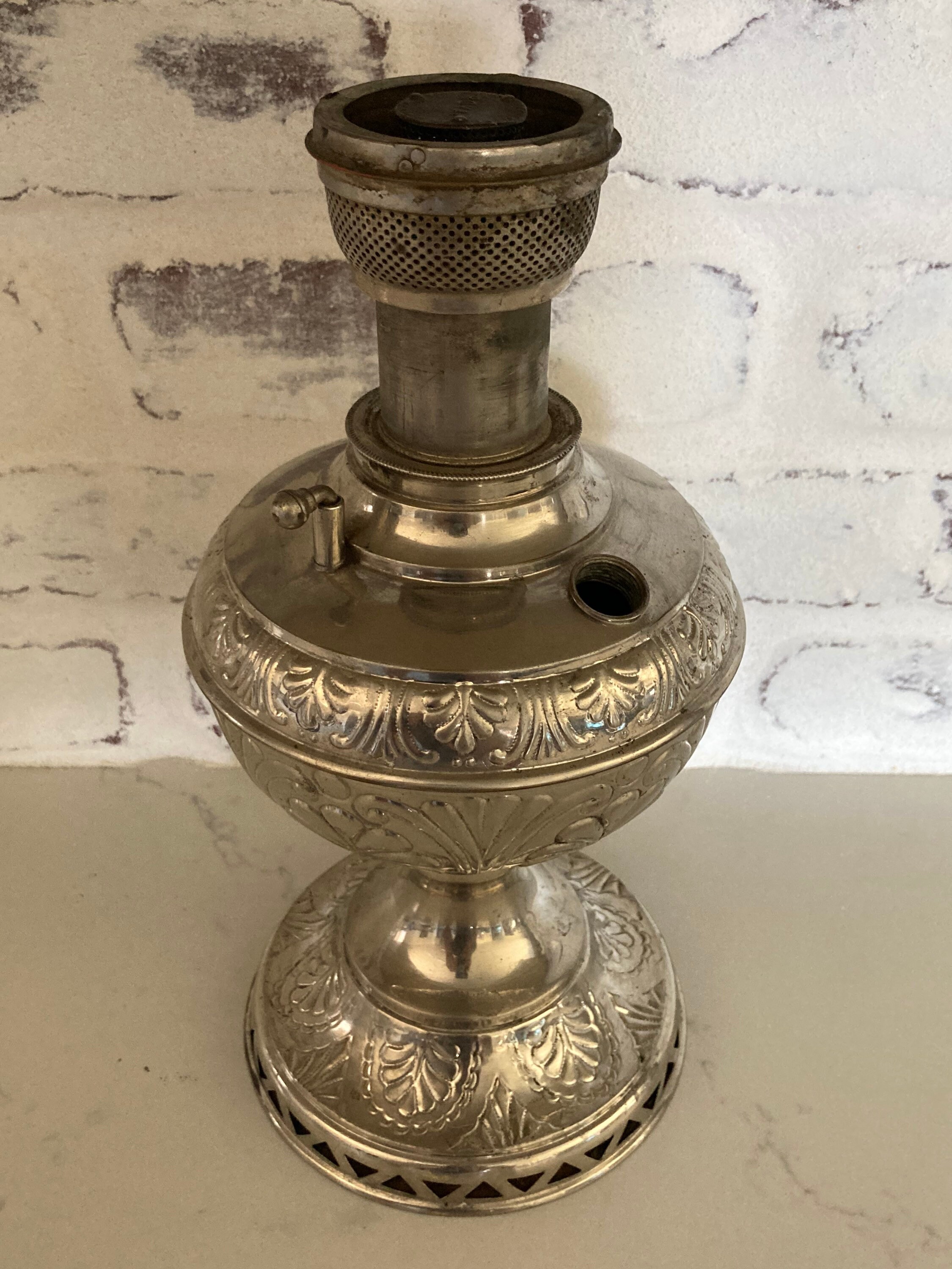 Antique Ornate royal Oil Kerosene Lamp Etsy