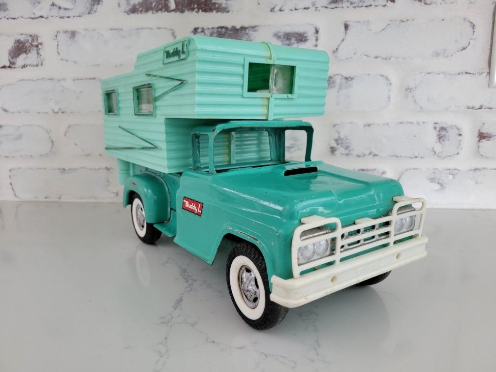 Buddy L製 CAMPER ブリキのキャンピングカー | ブリキのおもちゃ