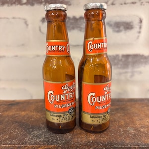 Vintage Goetz Country Club Pilsner Beer bottle Shakers