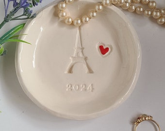Eiffel Tower 2024 Dish/New Years Gift/Travel Gift/Gift For Friends/Keepsake Dish/Engagement French Ceramic/Ring Dish Wedding Gift