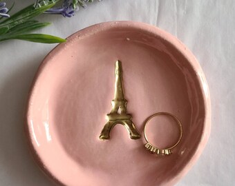 Engagement Gift/Eiffel Tower Solid Color Dish/French Design/Wedding/ Gold Eiffel Tower Dish/Anniversary Gift/Brides Made Dish/Wedding Favor