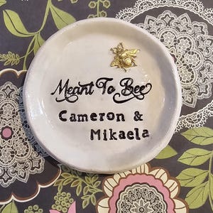 Couples Dish/Bee Trinket Dish/Personalized Jewelry Storage/Wedding Ring Dish/Elegant/Ceramic with Gold Bee Housewarming Gift Anniversary