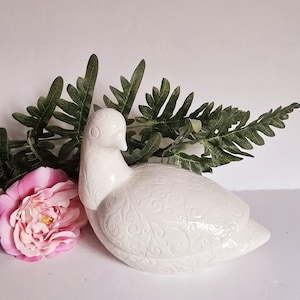 Bird Container/Vintage Victorian Lace/Ceramic Design/ Ceramic in White Bird Home Decor/Exact One In Stock In White Ready to Ship