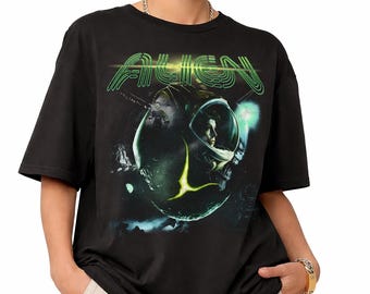 Vintage Alien Movie T-Shirt, Ellen Ripley Xenomorph Sci-Fi Horror Apparel