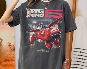 Camiseta vintage de Disney de Hiro y Baymax de San Fransokyo, camiseta con estampado del horizonte de Big Hero 6, Walt Disney World, regalo para vacaciones familiares en Disney