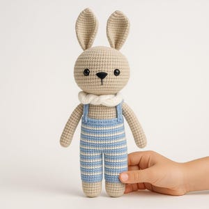 Dream Bunny Amigurumi - weicher gehäkelter Hase aus Plüsch | Handgemachtes Kuscheltier Kaninchen | Personalisiertes Ostergeschenk