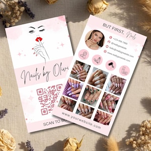 Könnte beinhalten: Zwei rosa Visitenkarten für ein Nagelstudio. Eine Karte zeigt ein Frauengesicht mit roten Lippen und Nägeln, den Text "Nails by Olivi" und einen QR-Code. Die andere Karte sagt "BUT FIRST, Nails" mit Kontaktinformationen und Nagelkunstbeispielen.