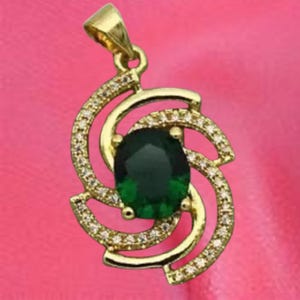 Oval Cut Green Emerald Pendant, 14k Yellow Gold Diamond Pendant, Unique Jewelry Women, Surprise Gift,  Anniversary Gift, Gift For Her