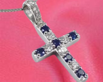 ブルーサファイアクロスペンダント、ホワイトダイヤモンドアクセント