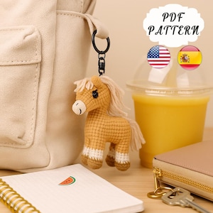 Schema per realizzare un cavallo amigurumi all'uncinetto / Tutorial per creare un peluche a forma di cavallo fai da te / Schema PDF per un animale all'uncinetto / Cavallo amigurumi / Schema per un cavallo all'uncinetto