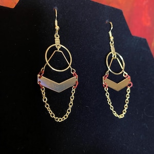 Whimsical art deco gold and touch of red chevron dangle earrings