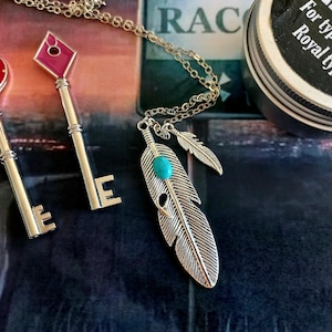 Claire Redfield Feather Necklace – Resident Evil 2 remake Inspired Jewelry Cosplay