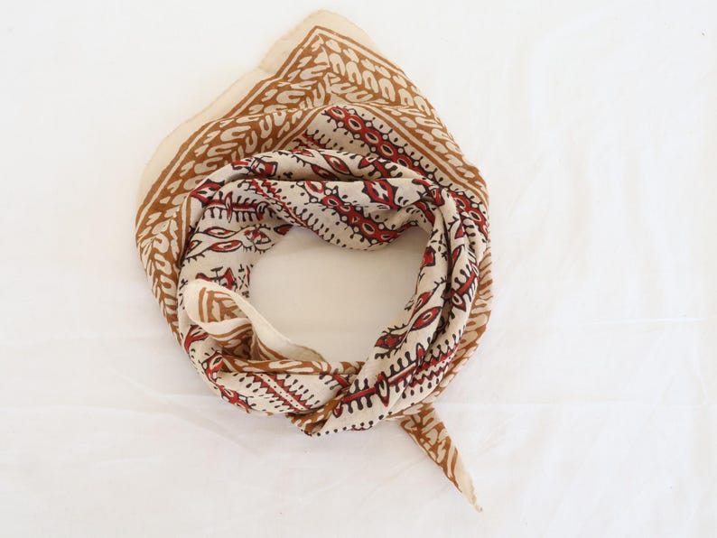 Handmade Block Print Cotton Bandana: Eco-Friendly Boho Scarf thumbnail 3
