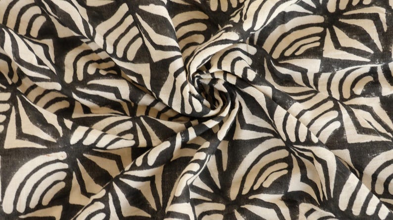 Hand Block Printed Cotton Bandana: Boho Head Scarf, Eco-Friendly thumbnail 4