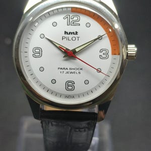 Hmt Pilot White Dial Para Shock 17 Jewels Manual Hand Winding unisex Wrist Watch