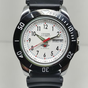 Vintage Citizen Automatic Dive Watch: White Dial, Black Bezel, Nylon Strap