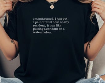 Grappig sarcastisch verpleegster T-shirt cadeau voor CNA tshirt grappig ongepast T-shirt uniseks voor NP comfort kleuren shirt. verpleegkundige langdurige zorg