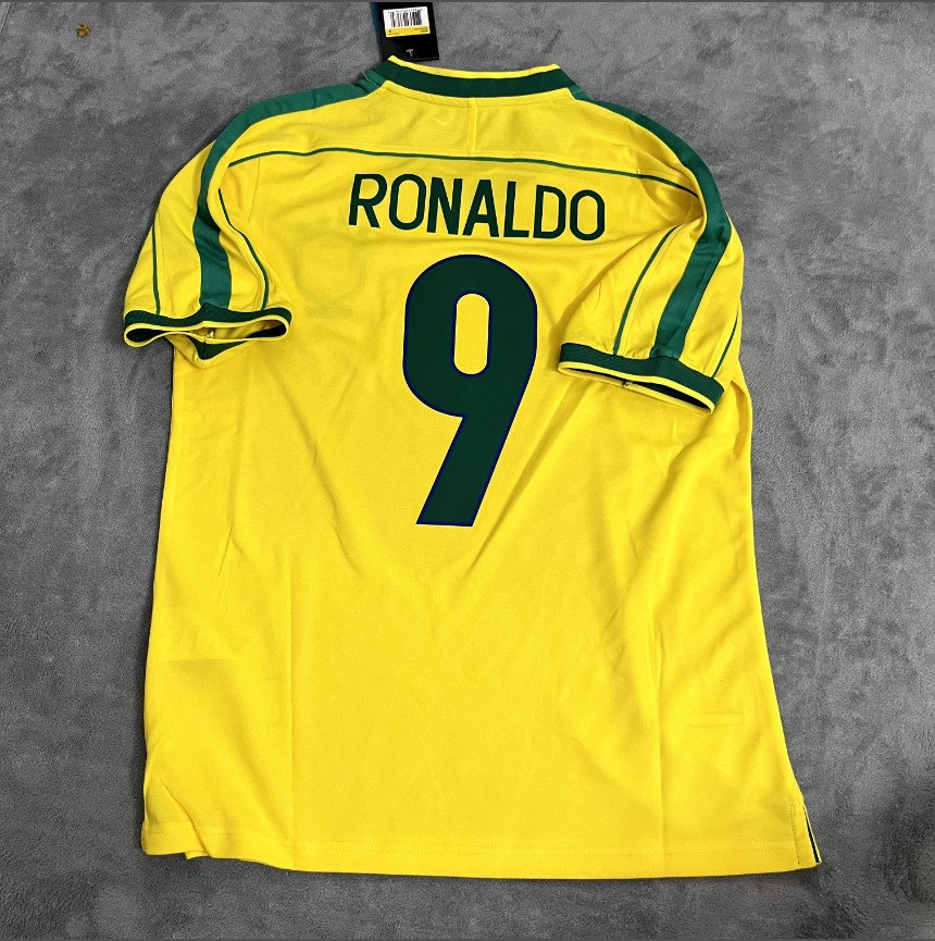Nike Brazil Home Ronaldo 9 Jersey 2022-2023 (1998 Retro Printing)