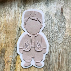 Boy Holding Circumcision Standing - Outbosser Cookies | Cookie Embosser | Fondant Cutter | Cookie Cutter | Cookie Stamp | Stamp | Stamp