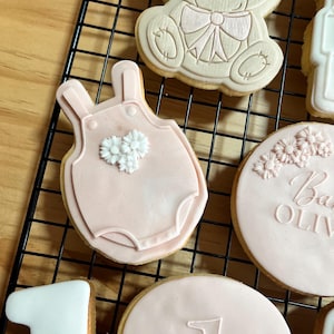 Thin Sleeve Body - Outbosser Cookies | Cookie Embosser | Fondant Cutter | Cookie Cutter | Stamp | Stamp | Stamp