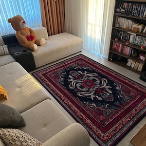 Orm- och blommig matta med gotisk barockdesign, mörk Academia-matta för vardagsrum, häxig boho-heminredning, iögonfallande golvkonst