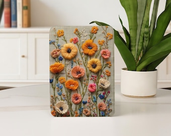 Funda Kindle con flores vibrantes para Kindle 12.ª generación (2024), Paperwhite 10.ª/11.ª/12.ª generación (5.ª/6.ª/7.ª generación), Colorsoft, 7" y 6". Funda con bordado personalizado y correa de mano.