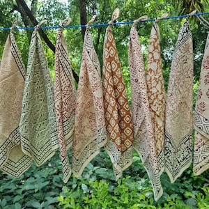 Unique Bulk Bandanas Set of 10 Organic Cotton Bandana Bandana Scarf, Paisley Design Scarf, Vibrant Color, High-Quality