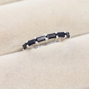 Antique Black Onyx Wedding Band - Vintage Baguette Moissanite Stackable Ring - Unisex Matching Rose Gold Promise Ring Everyday Wedding Band