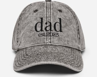 Vintage Dad Cap – DAD est. 2025 | Personalized gift for fathers | Embroidered retro corduroy cap | Unisex summer baseball cap