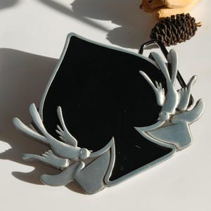 Hebilla de cinturón con as de picas y dos pájaros | Estilo vaquero occidental | Accesorios metálicos duraderos | Traje de jinete