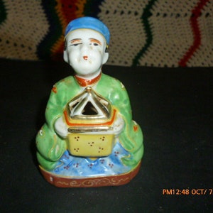 Antique Incense Burner Famille Rose Medallion Trimont Ware Japan Label Sweet