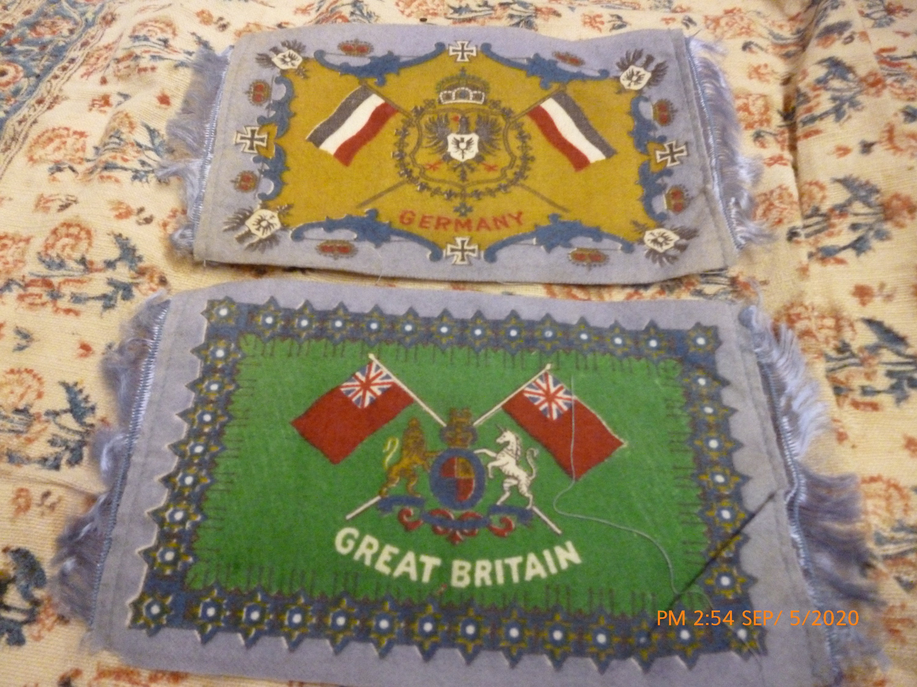 Antique tobacco flags felt 1912 Germany & Great Britain MD  