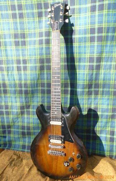 Gibson Professional Deluxe 335-S Guitar 1981 Solid Body Rare Production Sunburst Serial #80751540  Gibson Hardshell Case Included Nashville