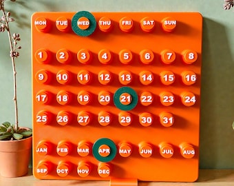 XXL Ring-a-date Perpetual Calendar by Giorgio Della Beffa (green