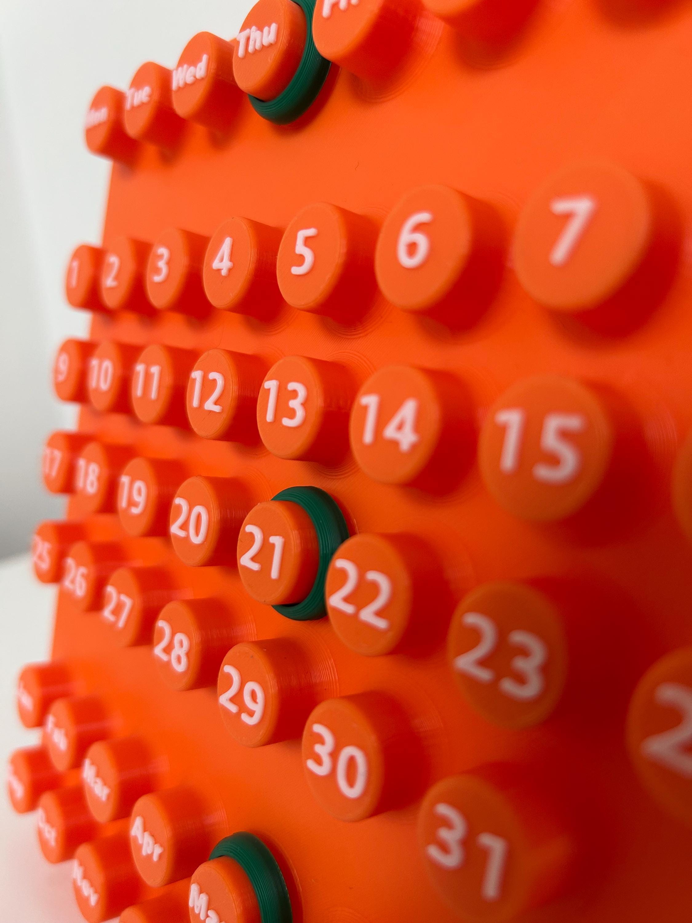 Vintage Ring-a-date Perpetual Calendar in Orange – Retro Vintage Ring-a-date Perpetual Calendar in Orange – Retro