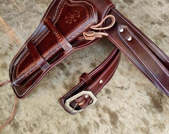 Funda de cuero hecha a mano estilo vaquero: para diestros, calibre .22-.45