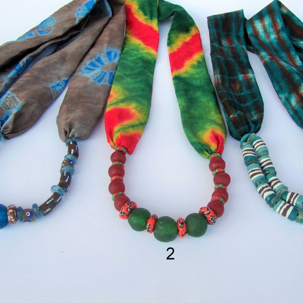 Collier en tissu de teinture cravate - bijoux africains pour femmes - Collier écharpe - Crobo Perles