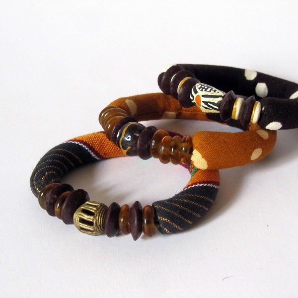 Bracelets Tribal Layering - Bracelets en tissu afrocentic - Boho Recycle Bracelets en perles de verre - African Strech Bracelets