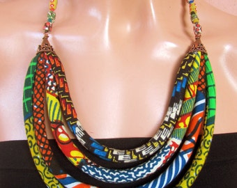 Afrikanische Statementkette, afrikanische Perlen, afrikanischen ethnischen Schmuck, Wachsstoff, Boho Schmuck