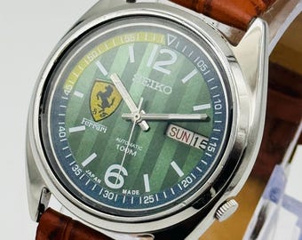 Vintage Seiko 5 Automatic Watch: Green Dial, Handmade Band