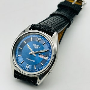 Vintage 1990&#39;s Seiko 5 Automatic Day-Date Japanese Men&#39;s Wrist Watch Blue Dial Snake Skin Handmade Leather Band (Free Shipping)