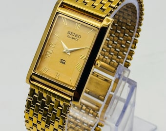 Vintage Seiko Tank Watch: Gold Plated, Slim Profile