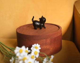 Handmade Wooden Small Cat Whiskers box | Keepsake Holder｜Engraved Name | Memorial urn for Ashes Fur Teeth | Pet Loss Gift｜Pet Remembrance