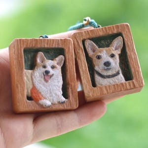 Handcrafted Wooden Pet Portrait Keychain: Personalized Dog Cat Memorial