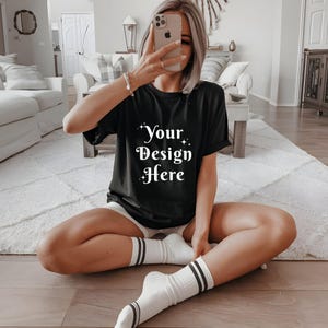 Comfort Colors 1717 T-shirt Mockup Real Model Mockup Print on Demand Mock Digital Download Canva Template Female T-Shirt Oversize Mockup