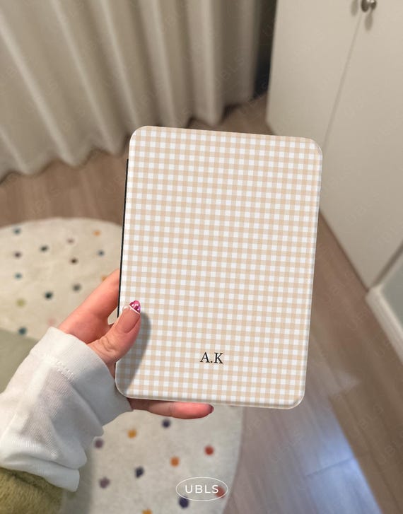 Personalized Initials Name Boho Gingham Kindle Case 7"/6.8"/6" Paperwhite 12th 11th Gen Minimalist Custom Cover with Strap Colorsoft SE Case